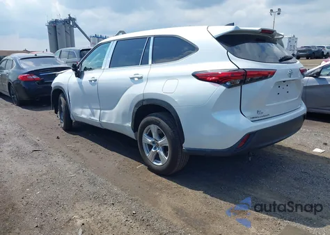 2023 Toyota Highlander Le из США, поврежденный, VIN 5TDKDRAHXPS513740